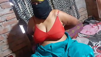 Intimate Mouth Pleasure: Extreme Close-up Blowjob Action