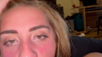 Sloppy Deep Throat Blowjob With Messy Throatpie Finish