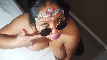 First Blowjob Of 2019 – A Hot New Year’s Treat