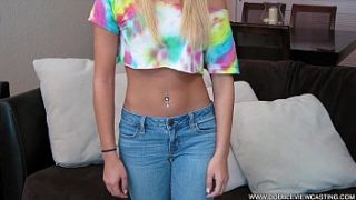 Hot Angel Marina Gives Mind-blowing Oral Pleasure
