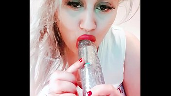 Intimate Closeup Blowjob With Deep Throat Action