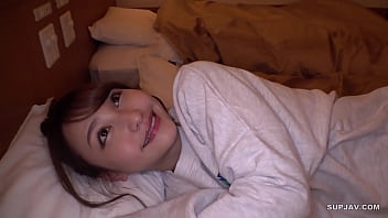 Slender Beauty And Her Secret Getaway: Hot Springs Blowjob And Creampie Adventure In Niigata