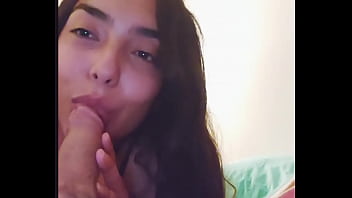 Stepsister Sucks Stepbro’s Hard Cock Temptingly