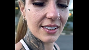 Streetwalker Surprise: A Public Blowjob For $10 In The Alley