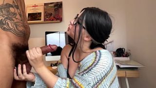 Interracial Blowjob Encounter With A Hotwife And Bbc