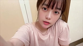 Hairy College Girl Secretly Masturbates In The Bathroom While Her Mom Sleeps