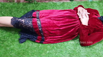 Hidden Desires: Indian Beauty’s Hostel Room Blowjob Affair