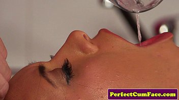Housewife’s Oral Obsession
