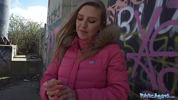 Sneaky Public Agent With A Model’s Body Gets A Secret Blowjob Before Stealing Away For Indoor Fun
