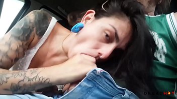 Roadside Blowjob: Dread Hot’s Public Tow Truck Tease