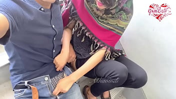 Outdoor Pleasure: Desi Beauty’s Intimate Encounter