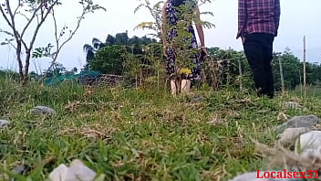 Outdoor Blowjob With Local Aunty – Official Video By Localsex31