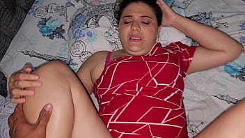 Sleepy Blonde Begs For A Bedtime Fuck