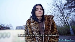 Sensational French Beauty Crystal Cherry’s Outdoor Blowjob Adventure With Massive Cock Pov