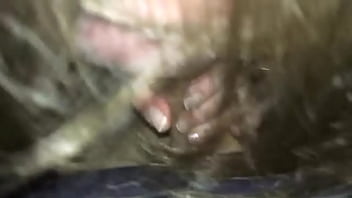 Quick Car Blowjob Encounter