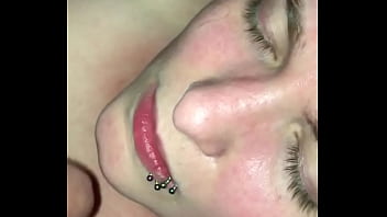 Sloppy Amateur Blowjob Drenches Massive Cock With Spit