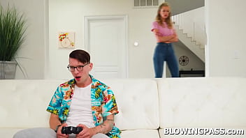 Lazy Husband Gets Aroused By Busty Milf’s Sensual Blowjob