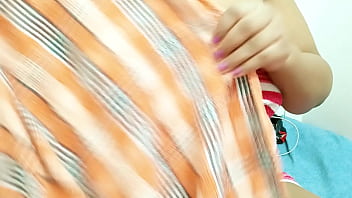 Myanmar Aunty Reveals Her Luscious Curves