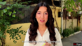 Beg For A Facial And Strut Your Stuff On The Streets – Public Blowjob Fun