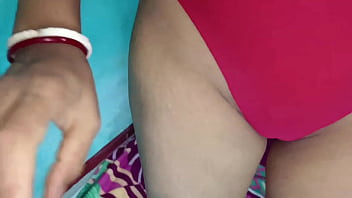 Sizzling Desi Bhabhi’s Naughty Hindi Whispers And Intimate Blowjob Action