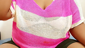 Sizzling Big Boobs Aunty’s Wild Webcam Show