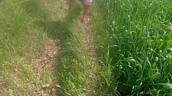 Everbest Indian Desi Aunty Enjoys Wild Outdoor Sex With Young Stud