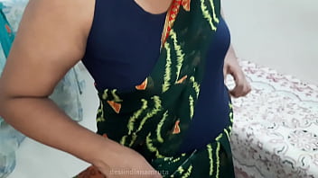 Seductive Indian Bhabhi In Dark Green Saree Craves Your Touch