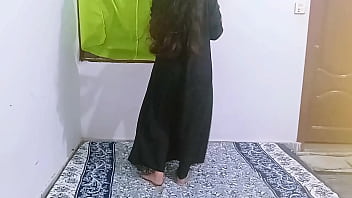 Seductive Desi Bhabhi Ferzana In Abaya Secretly Craves Forbidden Pleasure