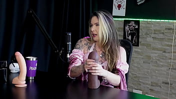 Raphaela Savanah’s Spooky Halloween Treat: Double Dick Sucking And Naked Fun With Her Luscious Pussy And Tits