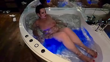 Submerged Seduction: A Mermaid Milf’s Deep Sea Blowjob And Anal Adventure