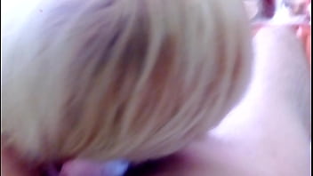 Amateur Blowjob: Swallowing Every Drop!