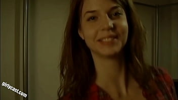 Diana’s 18-year-old Christmas Fantasy: Naughty Shoot & Intimate Blowjob